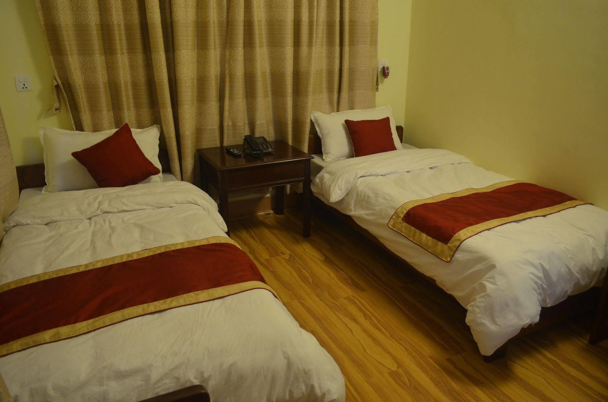 Potala Tourist Home 加德满都 外观 照片