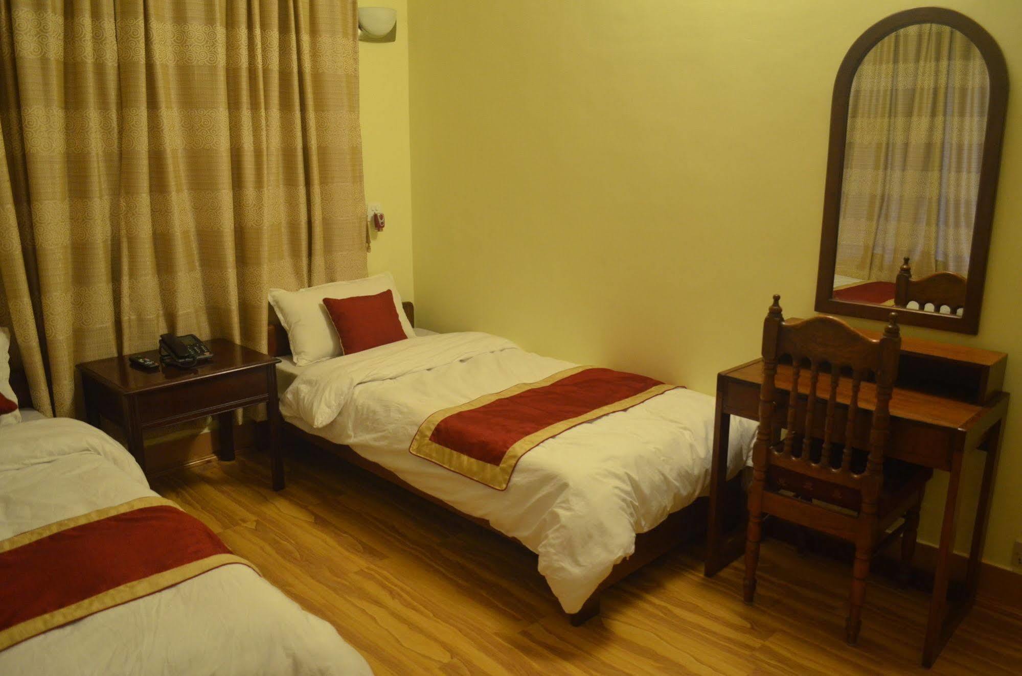 Potala Tourist Home 加德满都 外观 照片