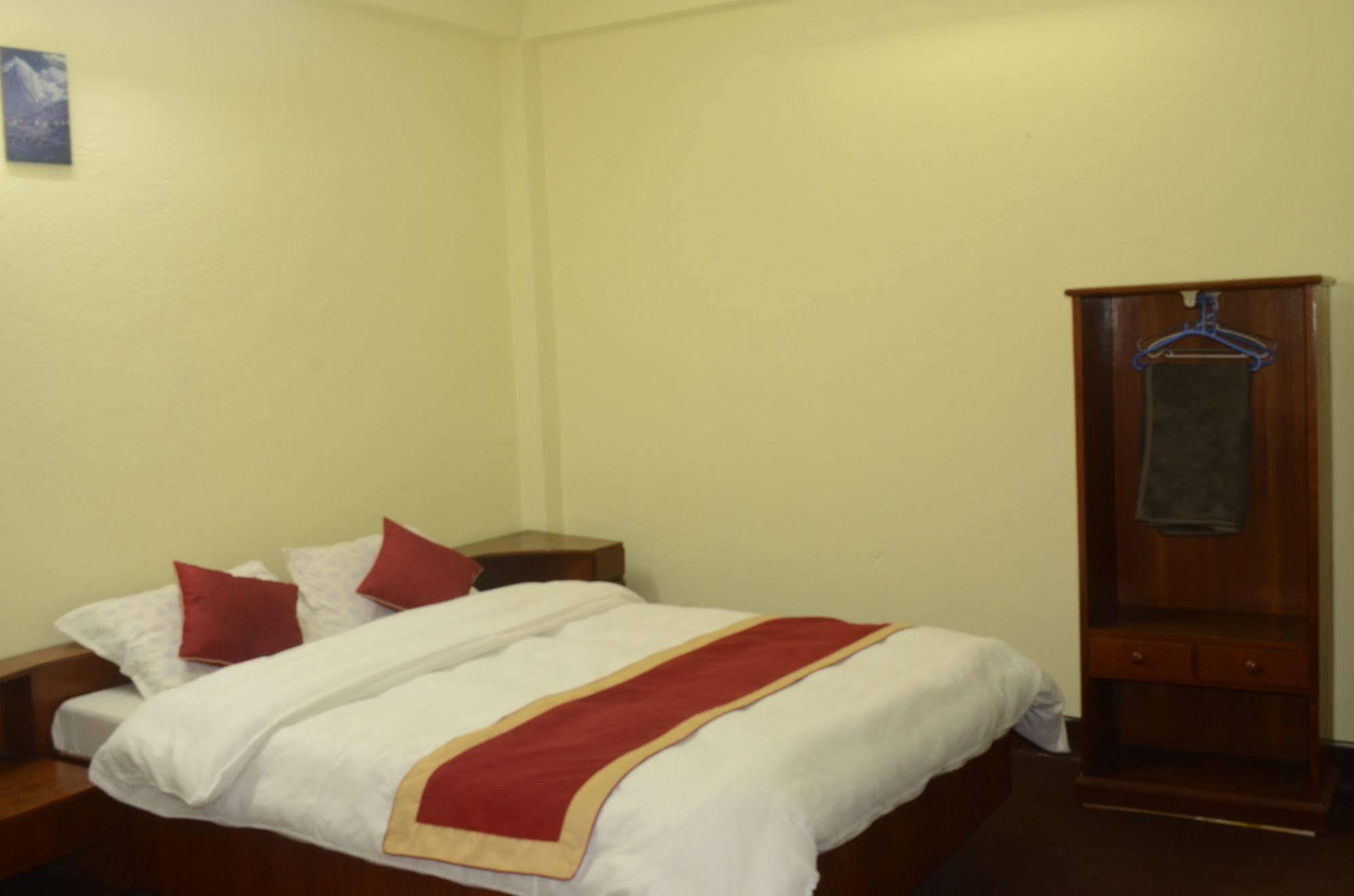 Potala Tourist Home 加德满都 外观 照片